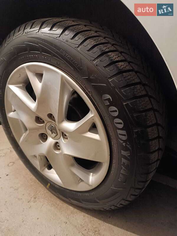 Універсал Renault Megane 2013 в Лозовій