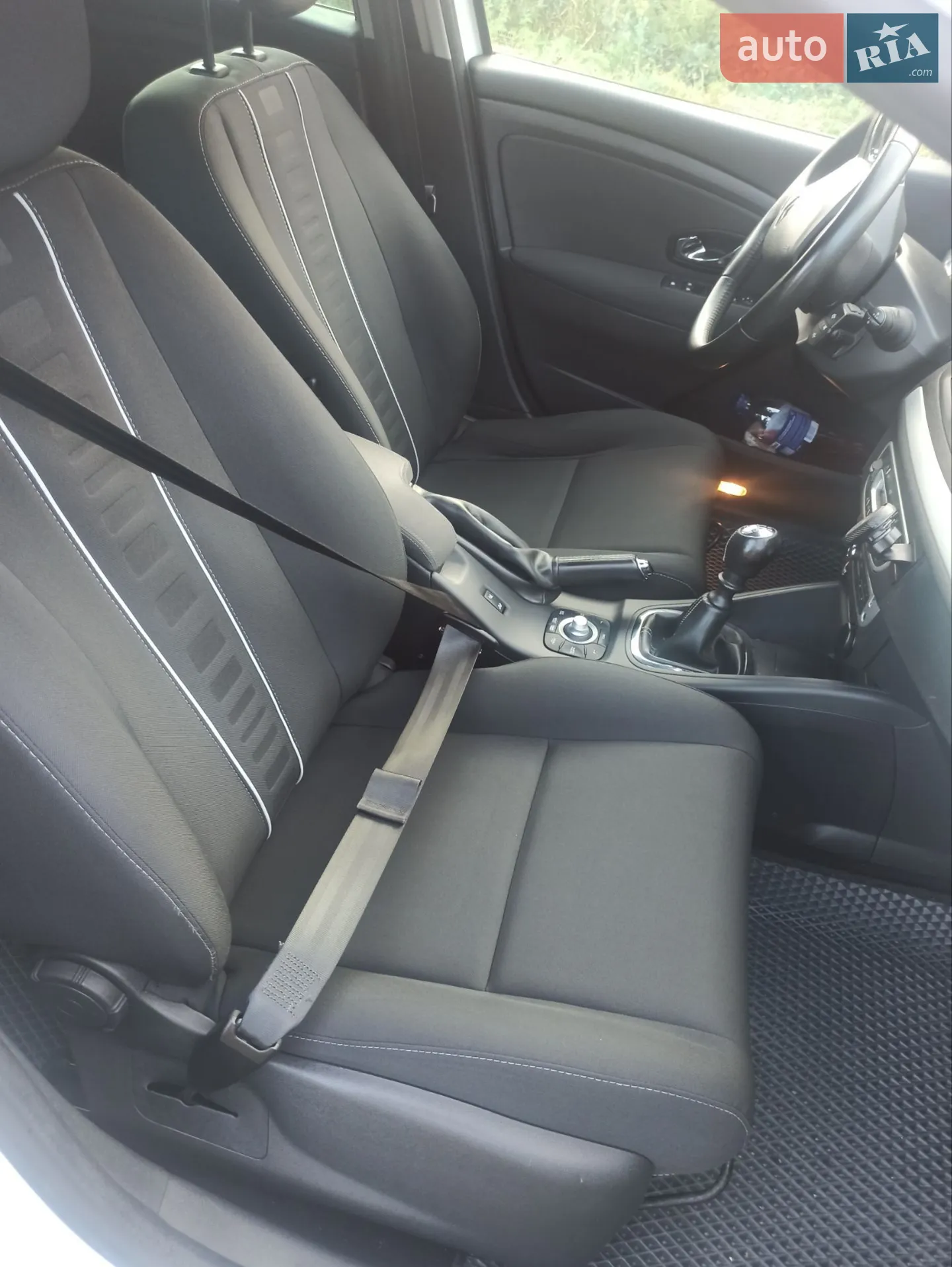 2013 Renault Megane - мініатюра 16