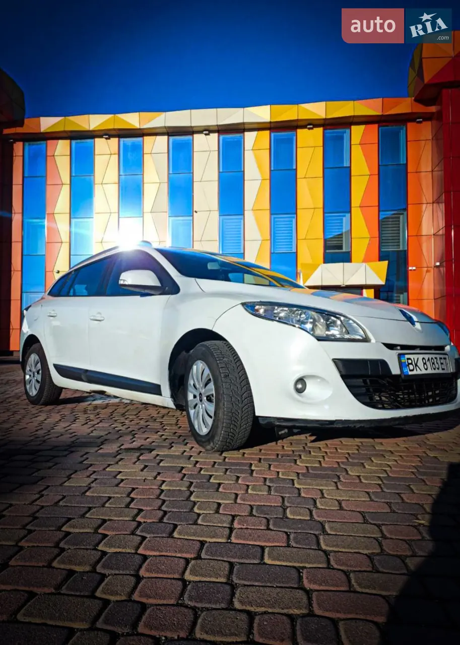 2011 Renault Megane - мініатюра 28