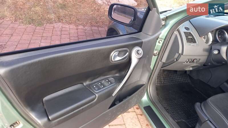 Седан Renault Megane 2005 в Хмельницькому