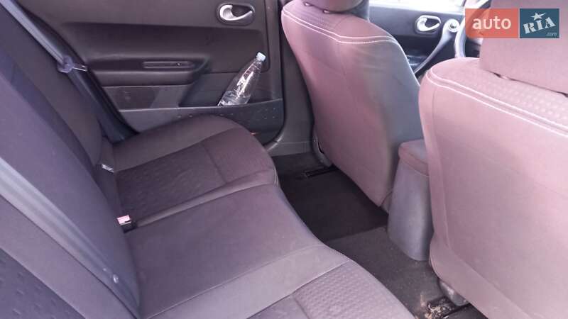 Седан Renault Megane 2005 в Хмельницькому