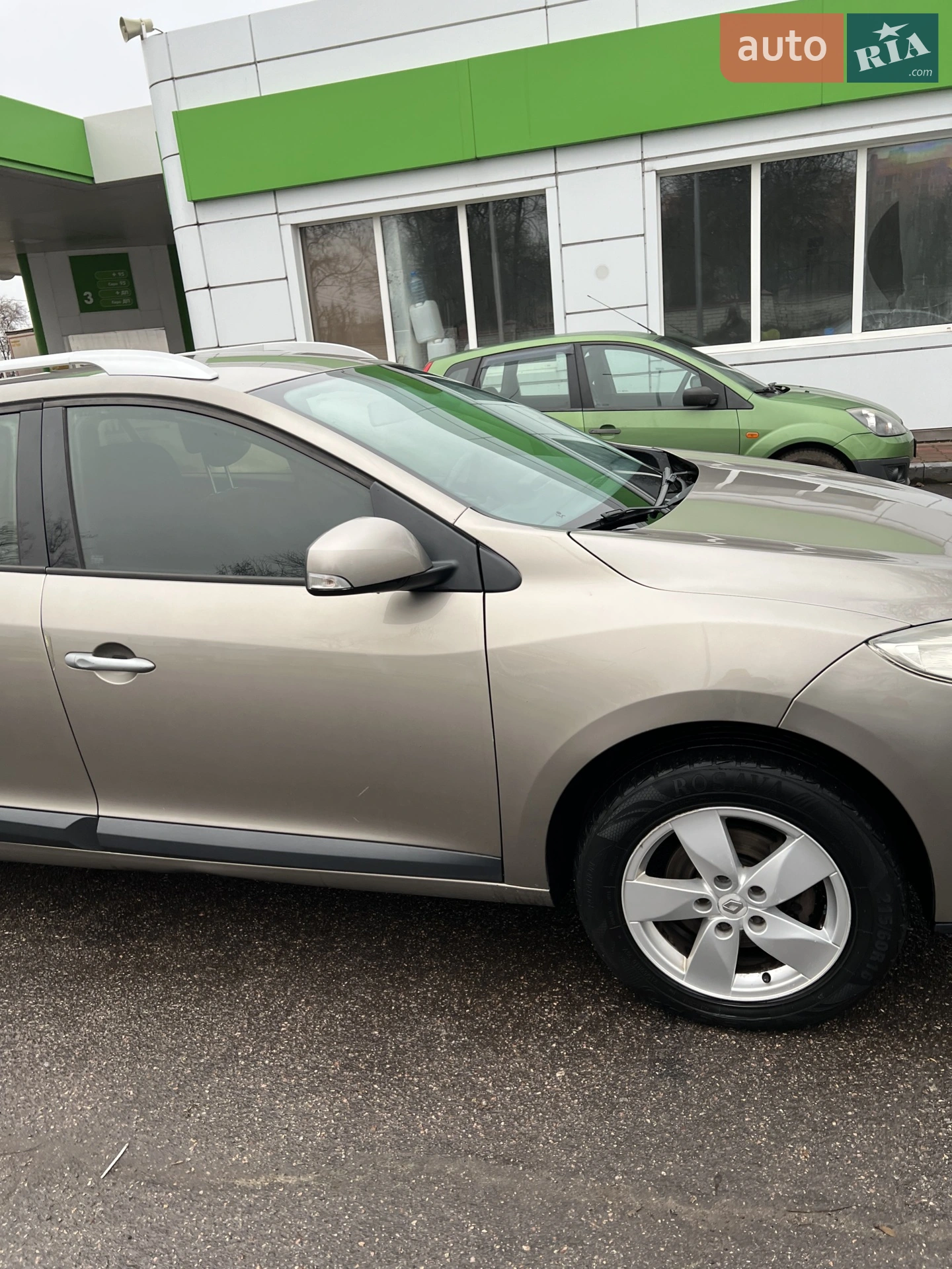 2010 Renault Megane - мініатюра 15