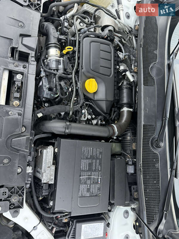 Универсал Renault Megane 2015 в Кропивницком фото 23 Универсал Renault Megane 2015 в Кропивницком