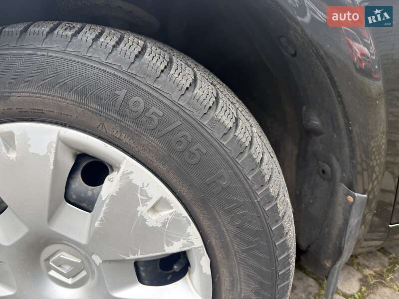 Седан Renault Megane 2007 в Шептицькому фото 13 Седан Renault Megane 2007 в Шептицькому