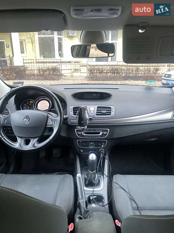 Универсал Renault Megane 2010 в Софиевской Борщаговке фото 10 Универсал Renault Megane 2010 в Софиевской Борщаговке