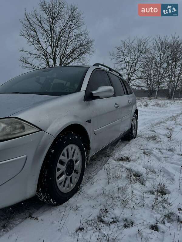 Хэтчбек Renault Megane 2007 в Грицеве