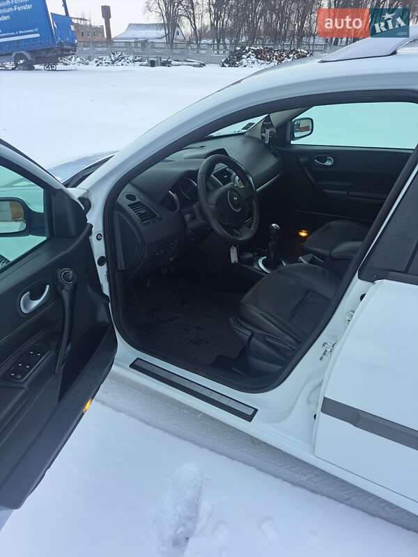 Универсал Renault Megane 2009 в Тальном