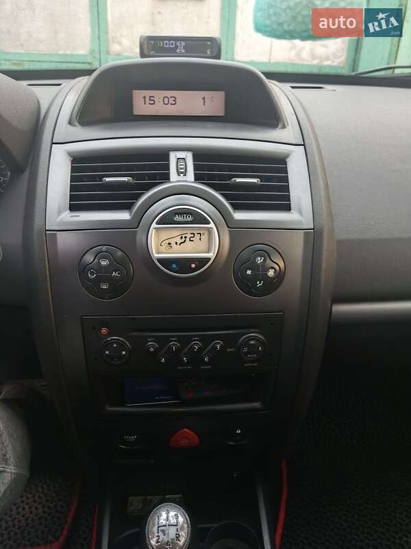 Универсал Renault Megane 2006 в Глухове