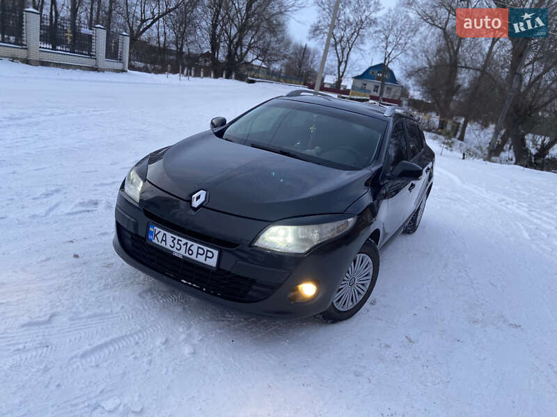 Универсал Renault Megane 2009 в Носовке фото 13 Универсал Renault Megane 2009 в Носовке