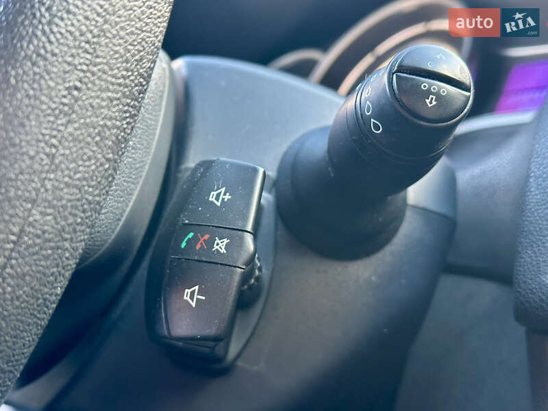 Хэтчбек Renault Megane 2014 в Одессе фото 54 Хэтчбек Renault Megane 2014 в Одессе