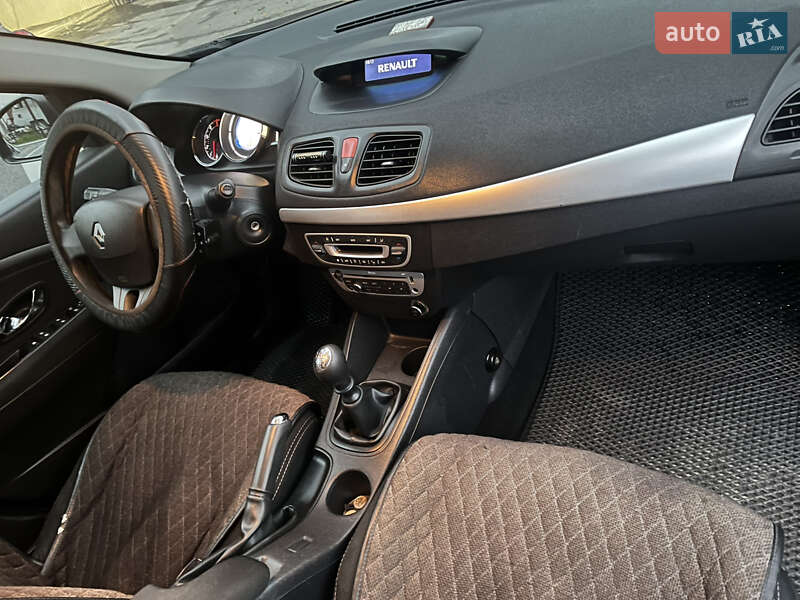 Хетчбек Renault Megane 2014 в Бару