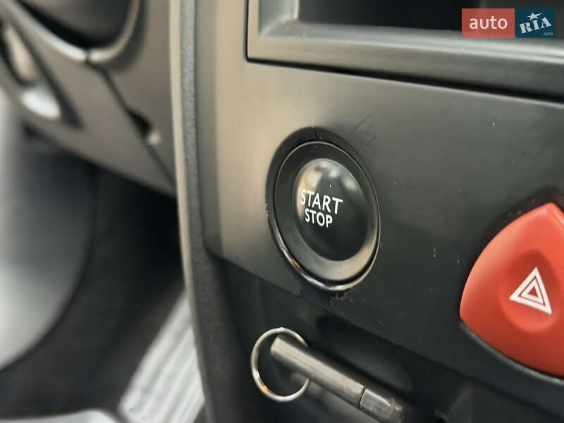 Седан Renault Megane 2009 в Камне-Каширском