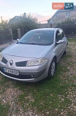 Хэтчбек Renault Megane 2005 в Калуше