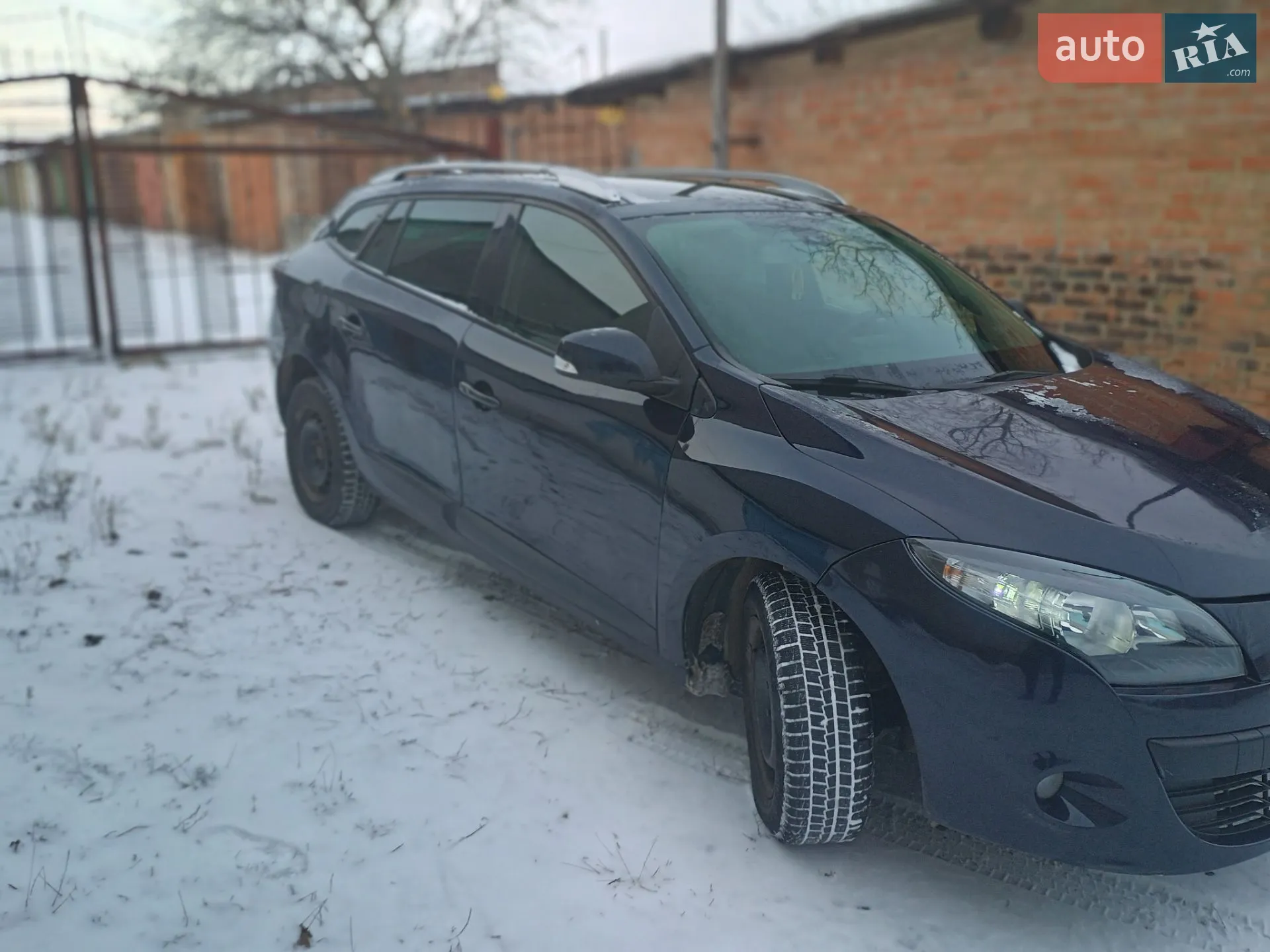 2010 Renault Megane - мініатюра 2