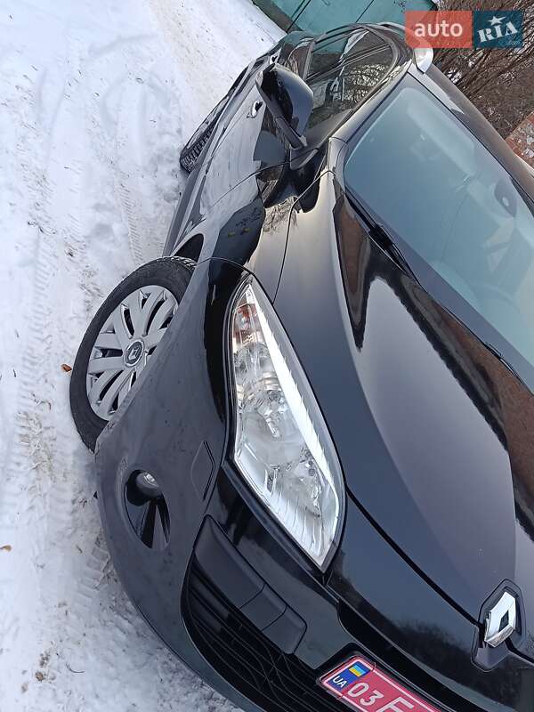 Універсал Renault Megane 2011 в Полтаві фото 5 Універсал Renault Megane 2011 в Полтаві