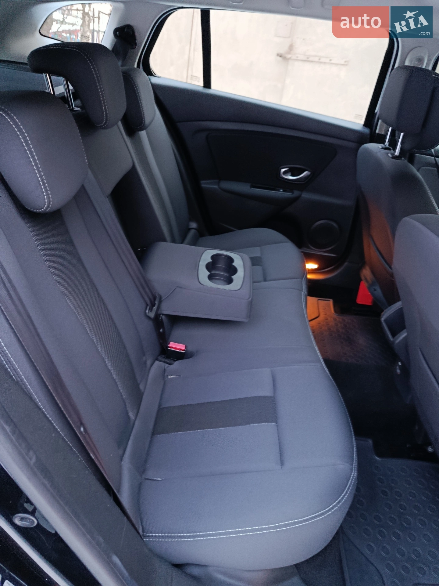 2011 Renault Megane - мініатюра 9