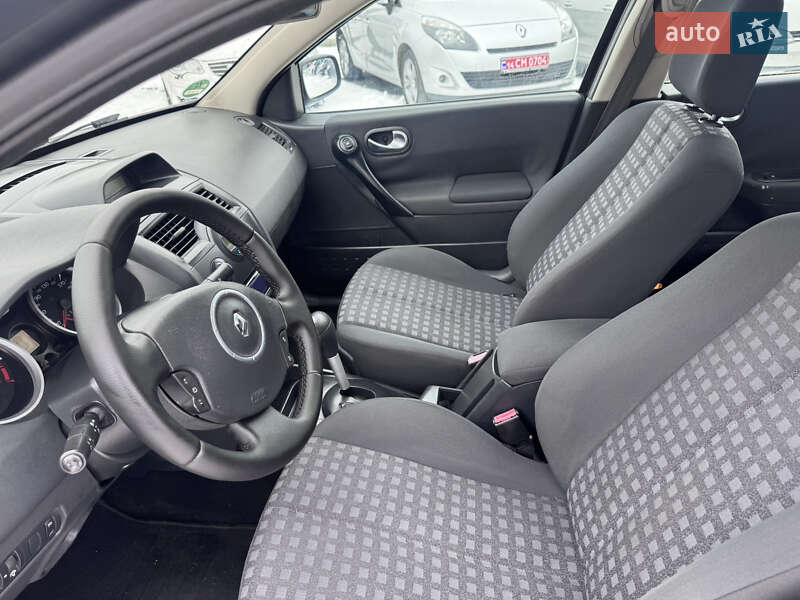 Хетчбек Renault Megane 2007 в Звенигородці