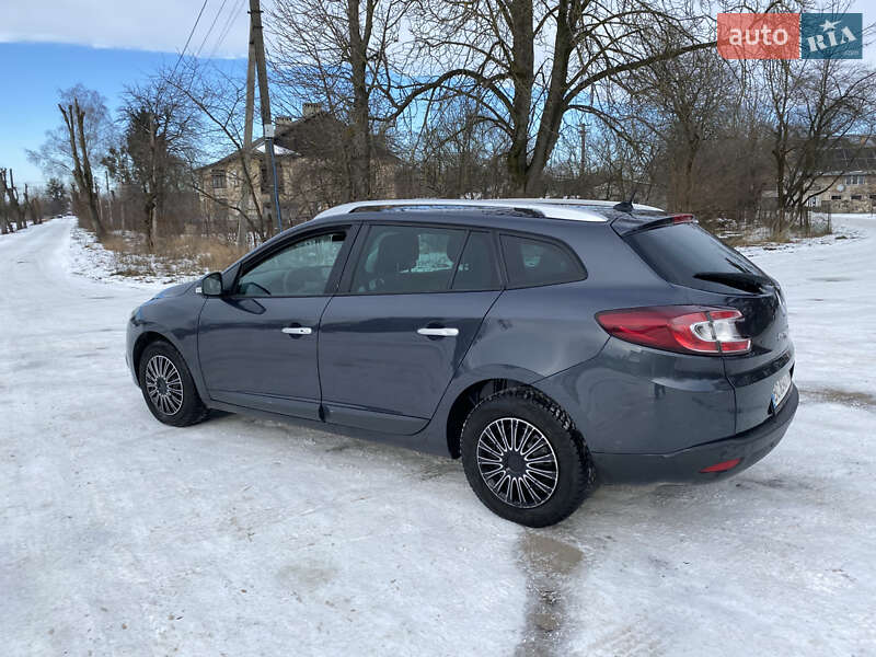 Універсал Renault Megane 2010 в Львові фото 9 Універсал Renault Megane 2010 в Львові