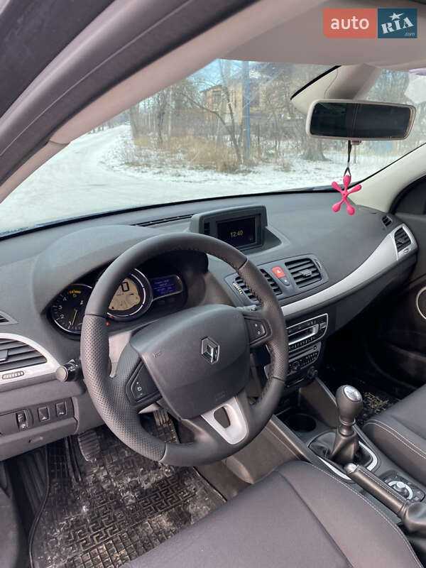 Універсал Renault Megane 2010 в Львові фото 22 Універсал Renault Megane 2010 в Львові