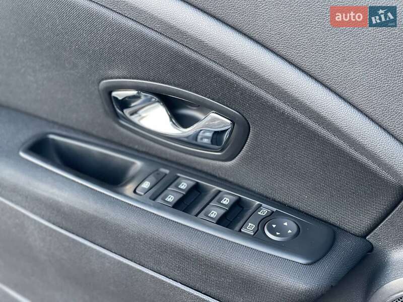 Універсал Renault Megane 2013 в Радивиліві