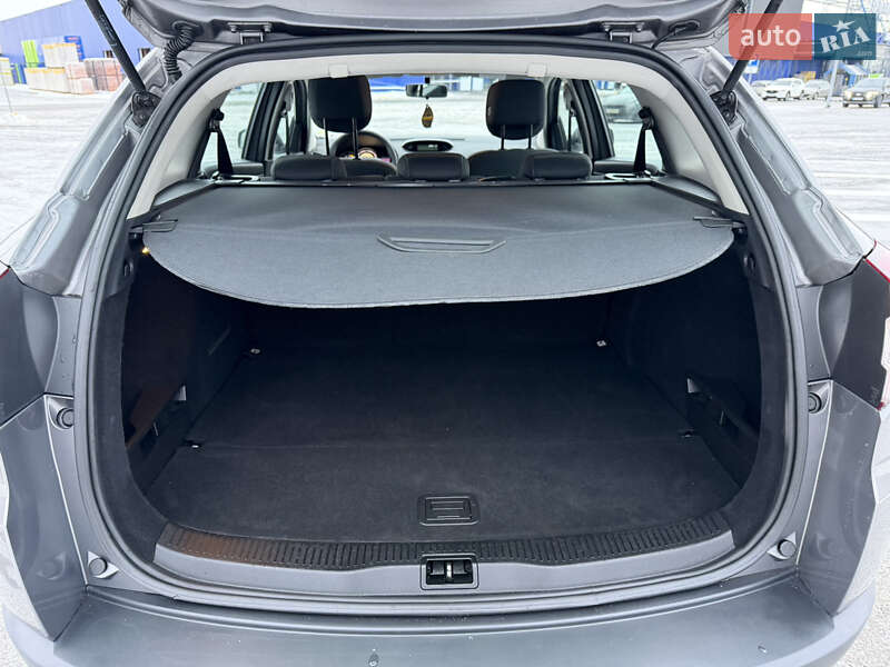 Універсал Renault Megane 2010 в Полтаві фото 101 Універсал Renault Megane 2010 в Полтаві