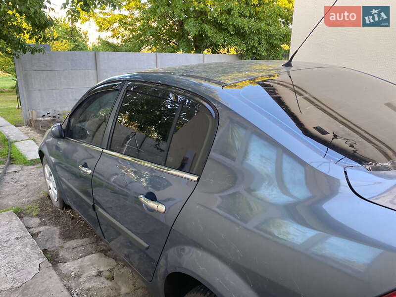 Седан Renault Megane 2007 в Дніпрі