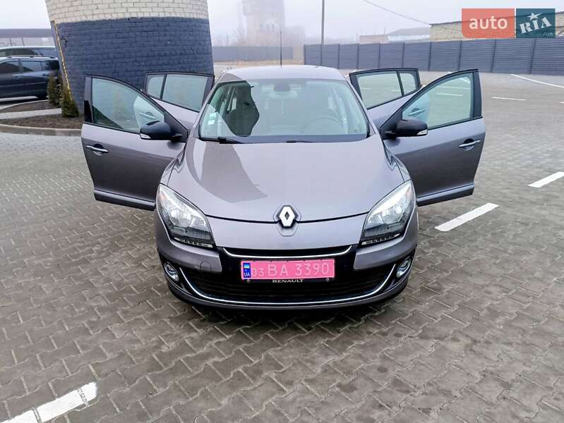 Хэтчбек Renault Megane 2012 в Дубно фото 11 Хэтчбек Renault Megane 2012 в Дубно