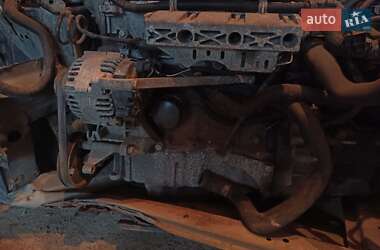 Купе Renault Megane 2005 в Иршанске
