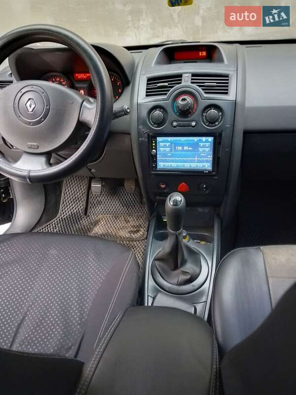 Седан Renault Megane 2004 в Днепре фото 9 Седан Renault Megane 2004 в Днепре