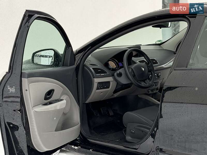 Хэтчбек Renault Megane 2012 в Луцке