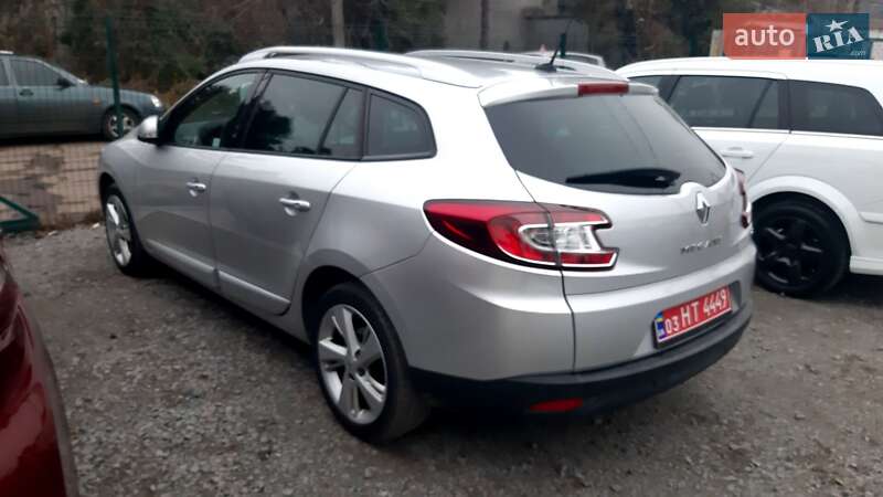 Универсал Renault Megane 2012 в Глухове