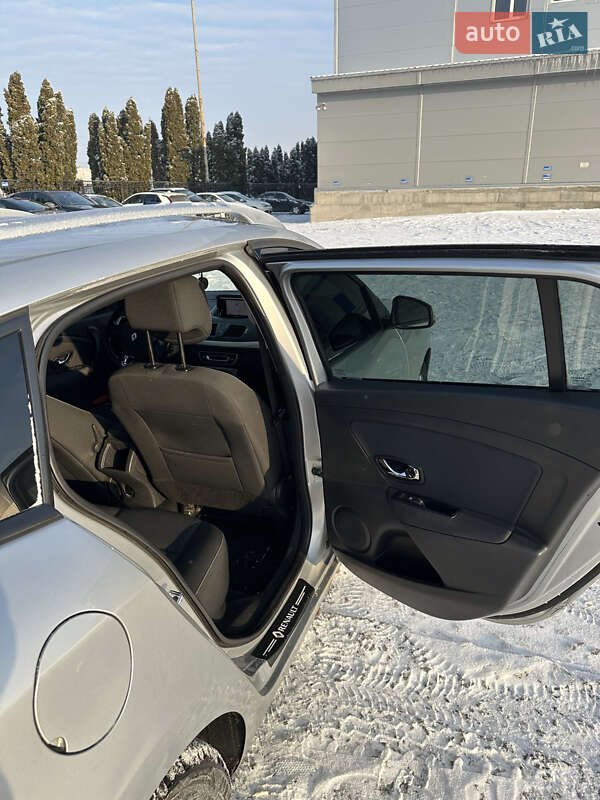 Универсал Renault Megane 2014 в Киеве