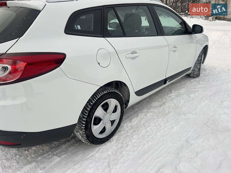 Универсал Renault Megane 2011 в Киверцах