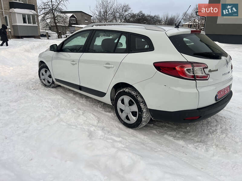 Универсал Renault Megane 2011 в Киверцах