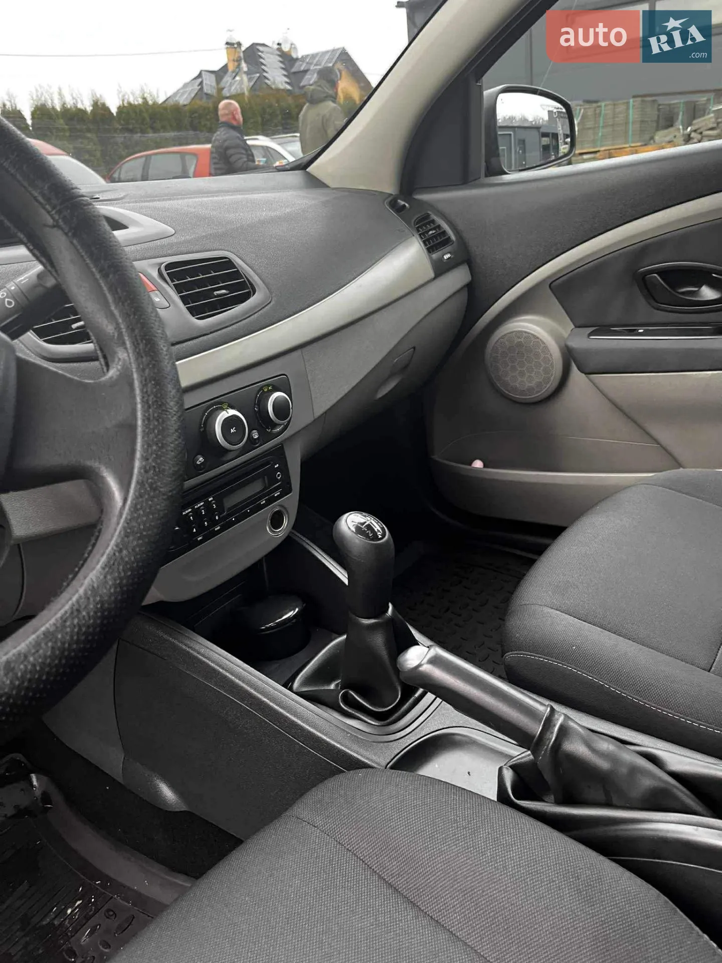 2010 Renault Megane - мініатюра 11