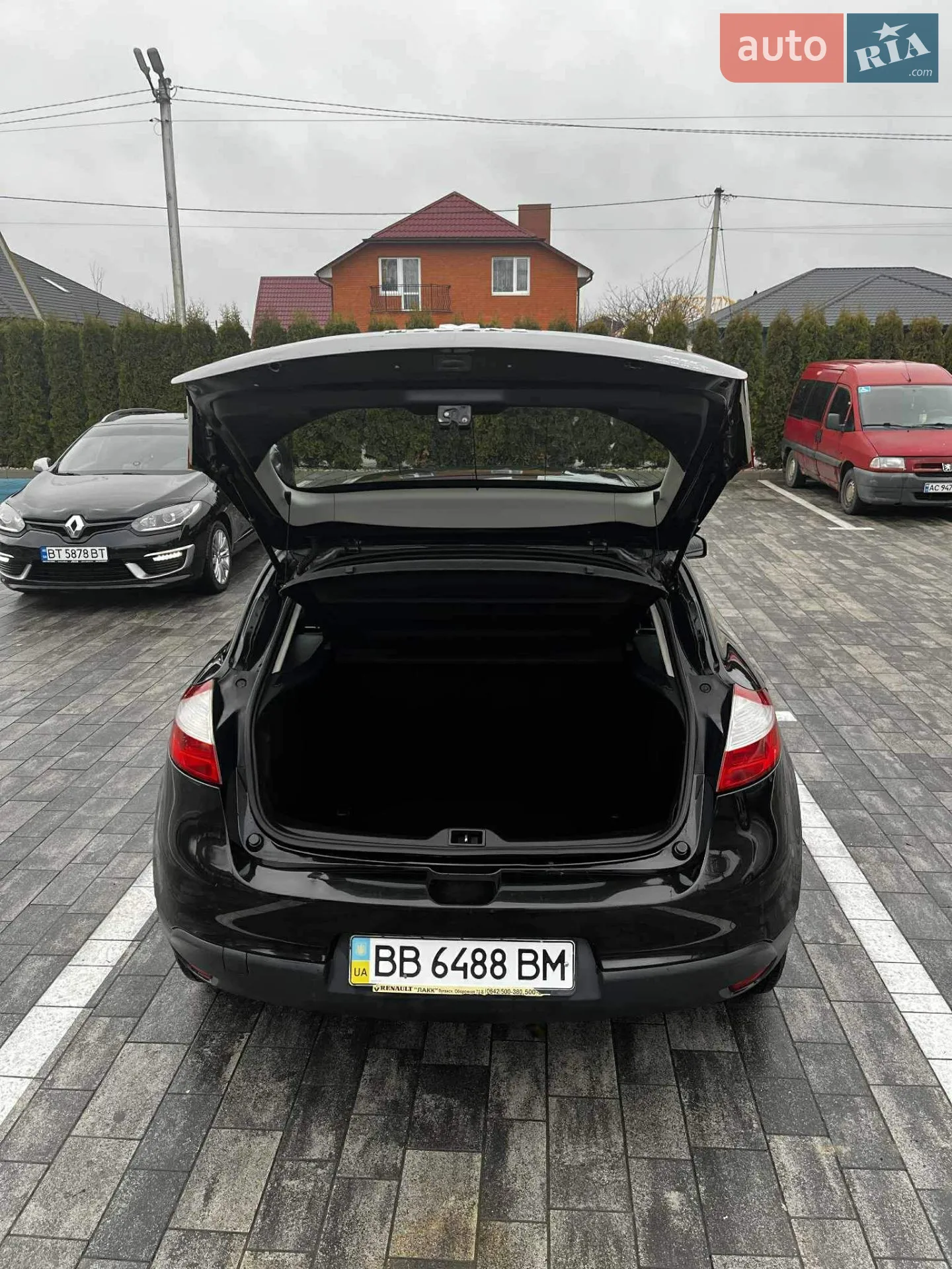 2010 Renault Megane - мініатюра 12