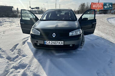 Седан Renault Megane 2004 в Ізюмі