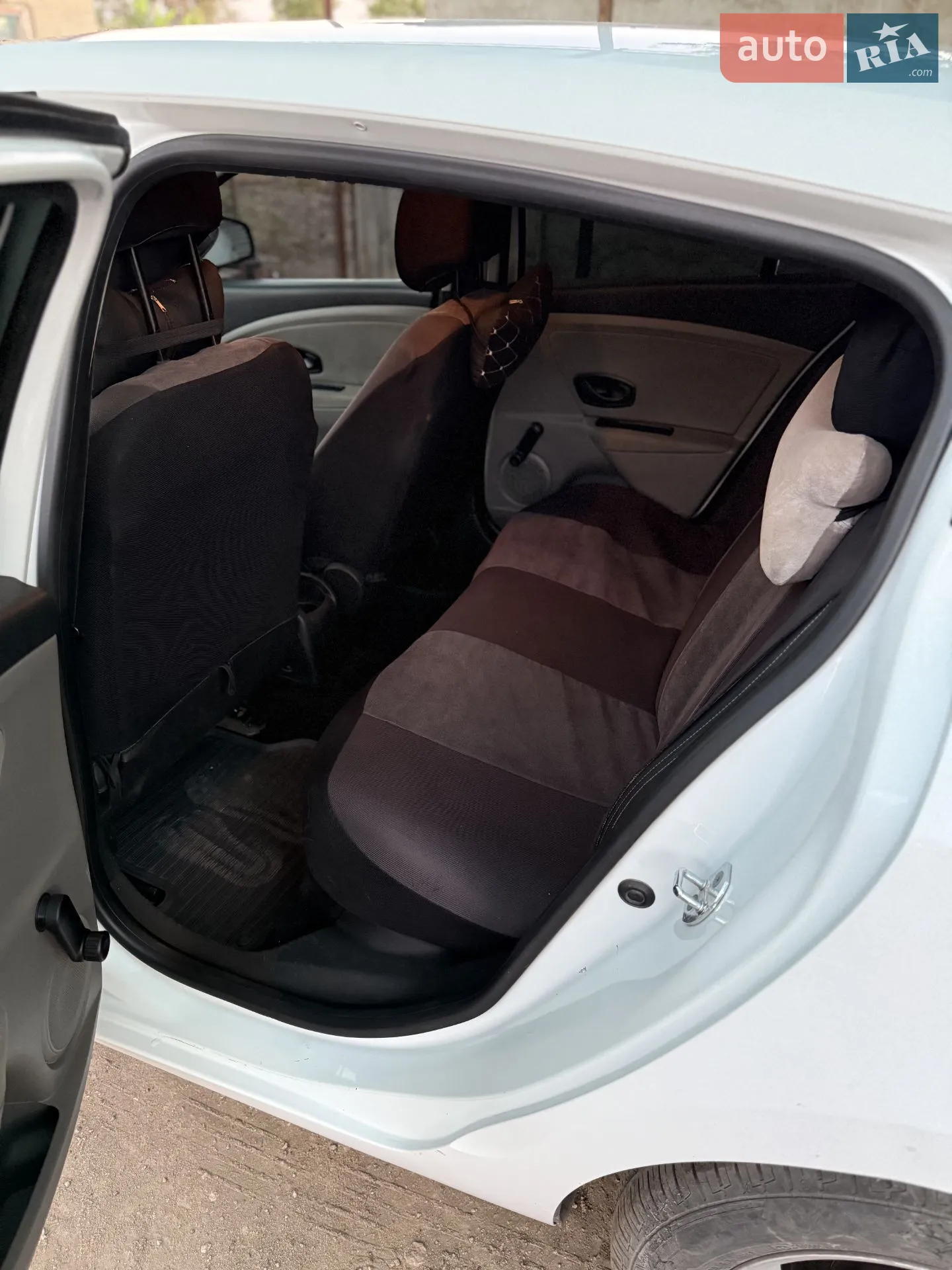 2012 Renault Megane - мініатюра 12