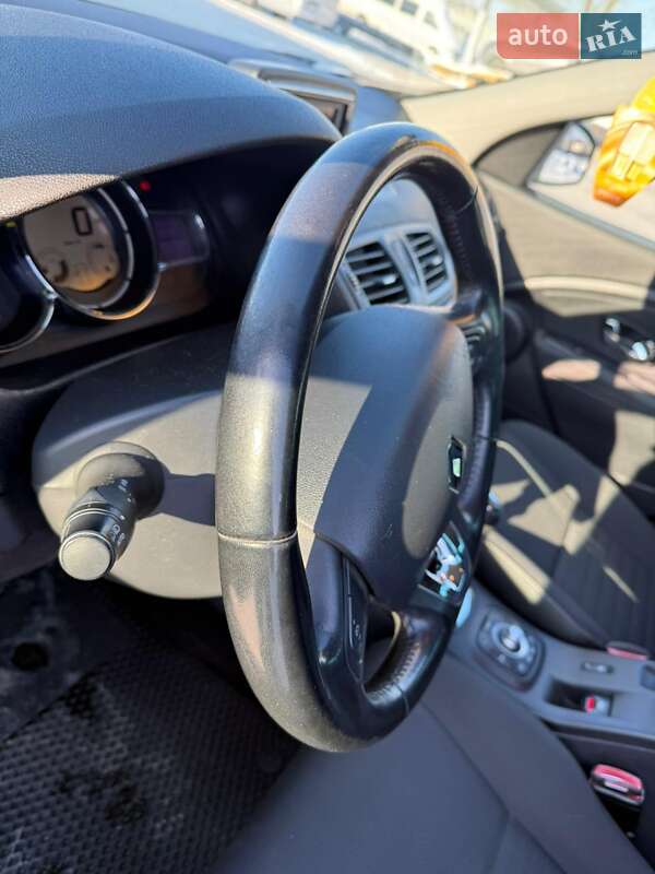 Универсал Renault Megane 2015 в Ковеле фото 14 Универсал Renault Megane 2015 в Ковеле