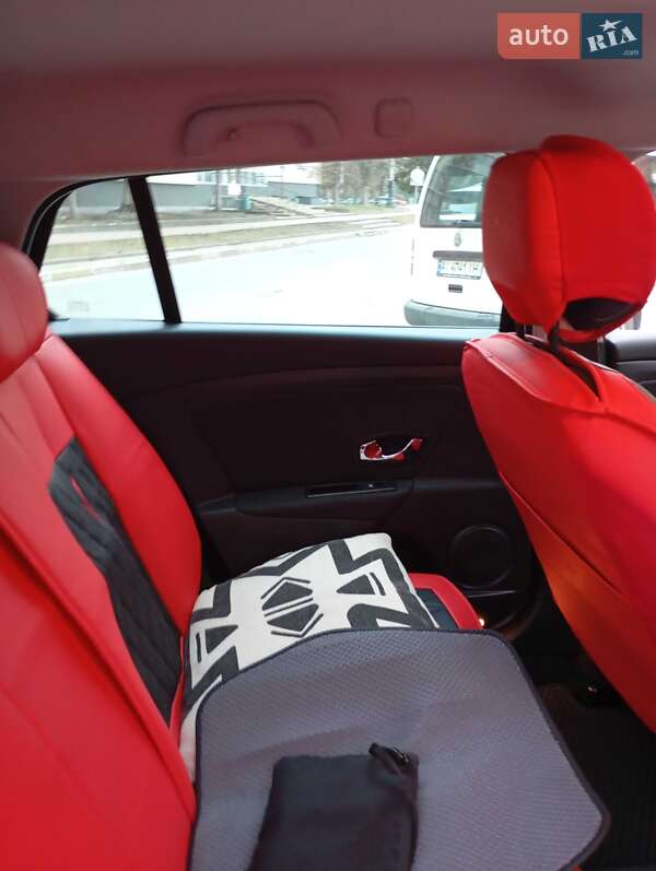 Универсал Renault Megane 2012 в Буче