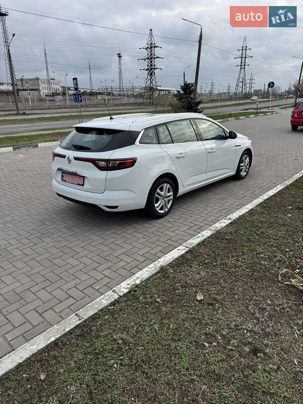 Универсал Renault Megane 2019 в Запорожье фото 17 Универсал Renault Megane 2019 в Запорожье