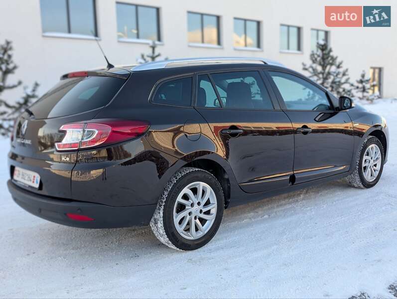 Универсал Renault Megane 2015 в Луцке