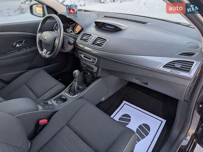 Универсал Renault Megane 2015 в Луцке