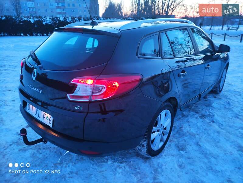 Универсал Renault Megane 2012 в Змиеве фото 19 Универсал Renault Megane 2012 в Змиеве