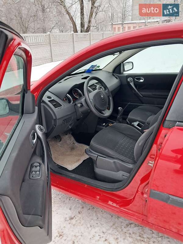Хэтчбек Renault Megane 2005 в Чернигове