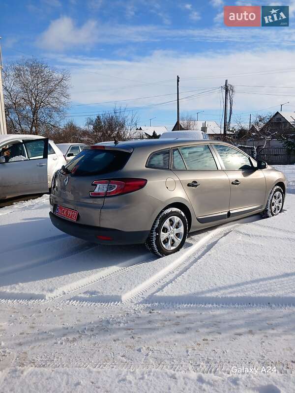 Универсал Renault Megane 2009 в Кривом Роге фото 16 Универсал Renault Megane 2009 в Кривом Роге
