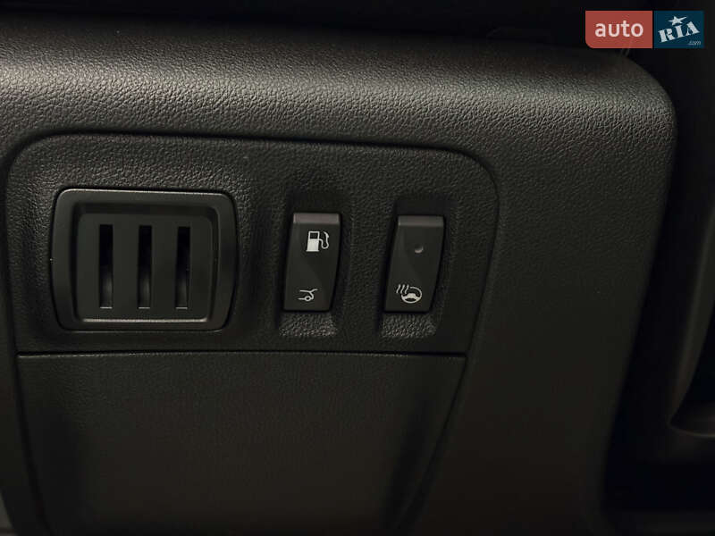 Седан Renault Megane 2017 в Киеве фото 16 Седан Renault Megane 2017 в Киеве