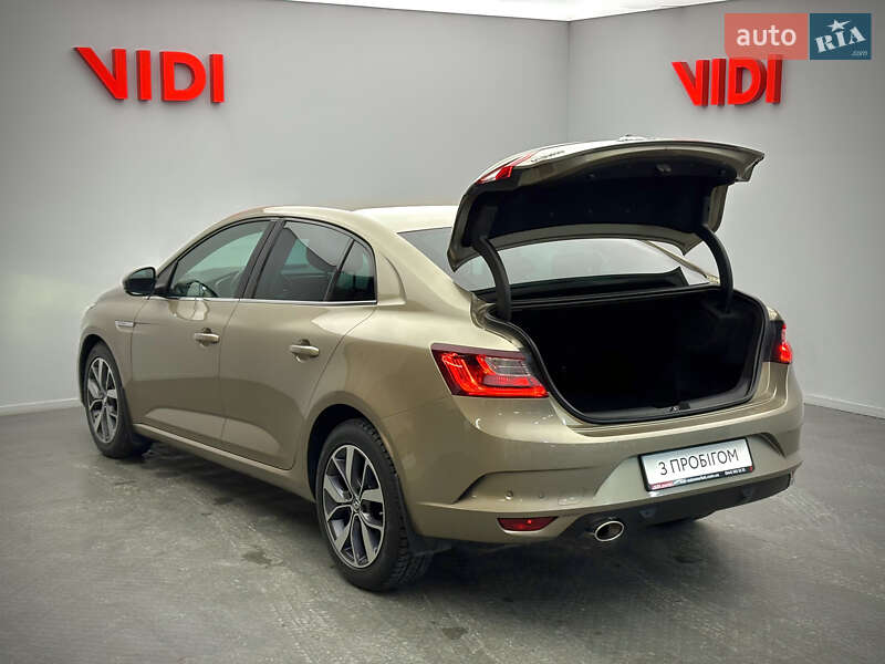 Седан Renault Megane 2017 в Киеве фото 7 Седан Renault Megane 2017 в Киеве