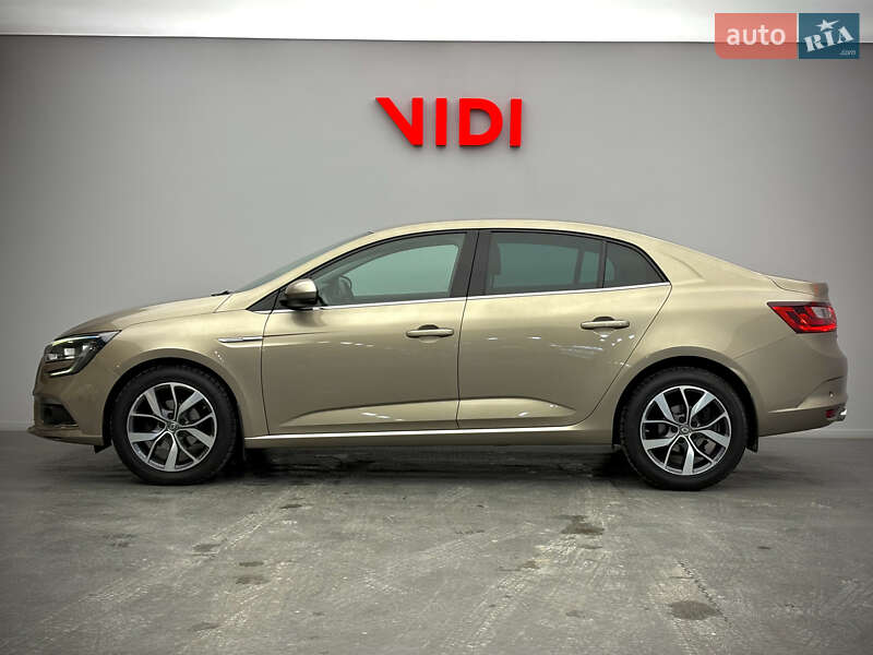 Седан Renault Megane 2017 в Киеве фото 3 Седан Renault Megane 2017 в Киеве