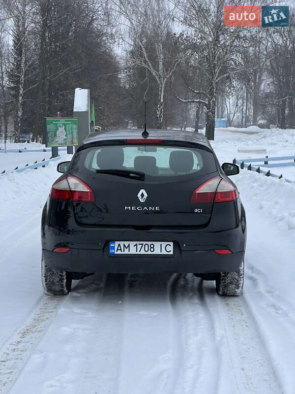 Хэтчбек Renault Megane 2012 в Малине фото 5 Хэтчбек Renault Megane 2012 в Малине